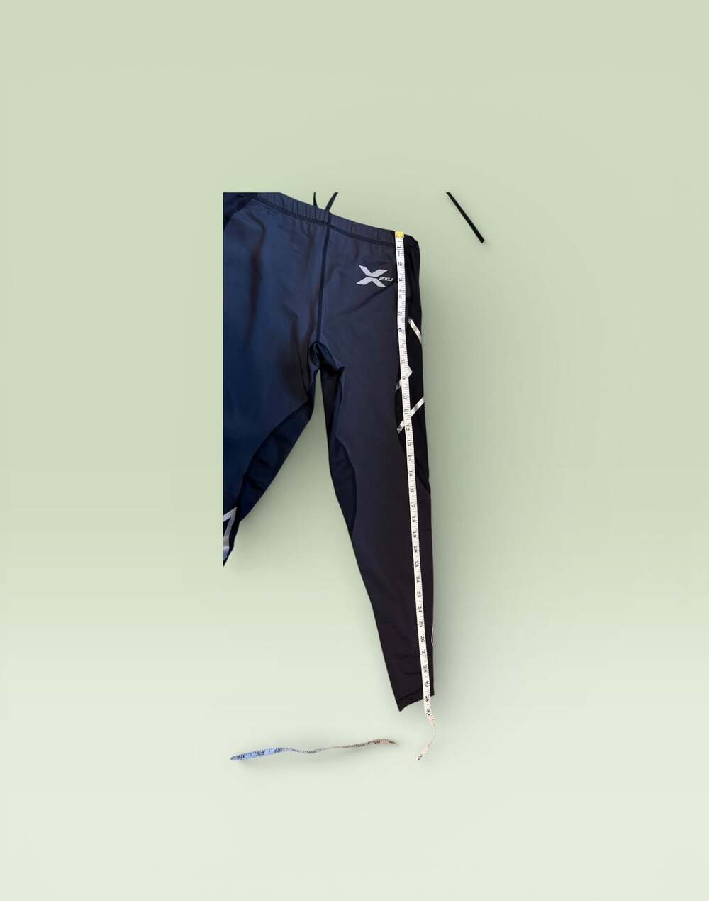 2XU Women's Compression Tights - Black/Silver BUNDLE - S - Picture 6 of 15